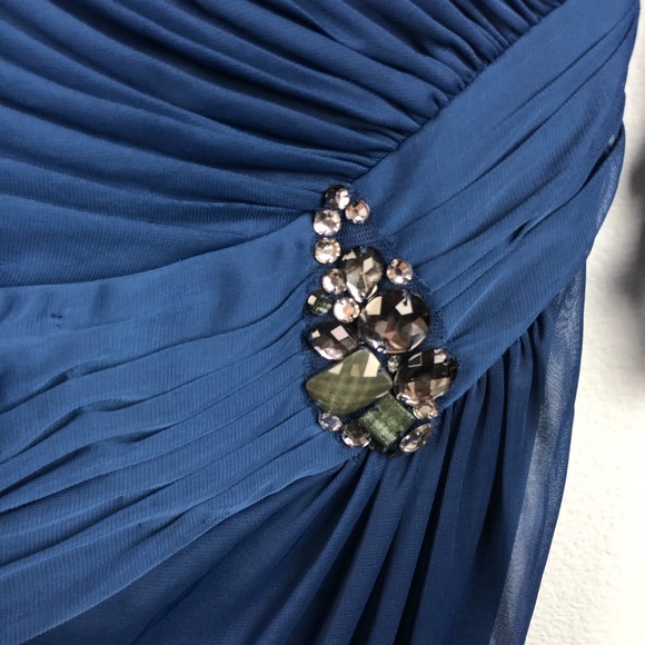 Adrianna Papell blue quarter sleeve ruched gown - Picture 3 of 8